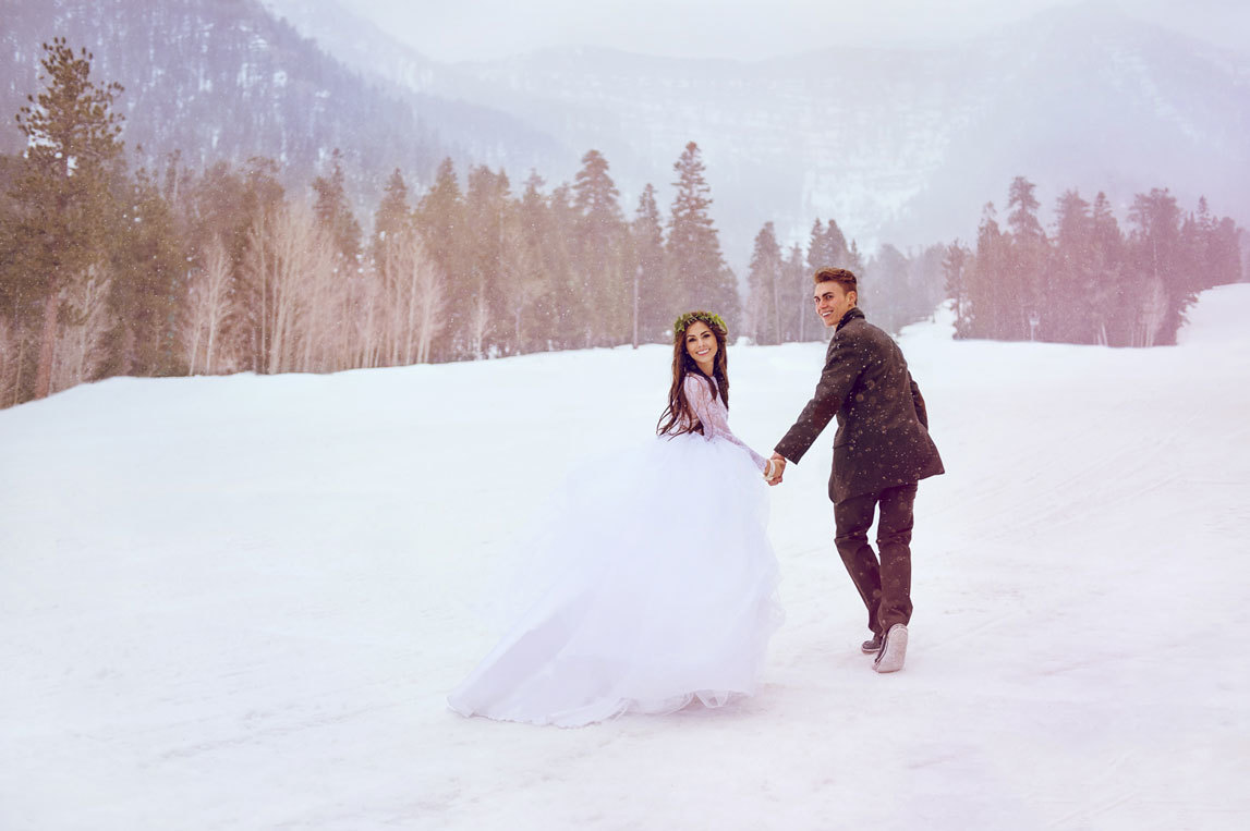 Зимняя свадьба в заснеженных горах